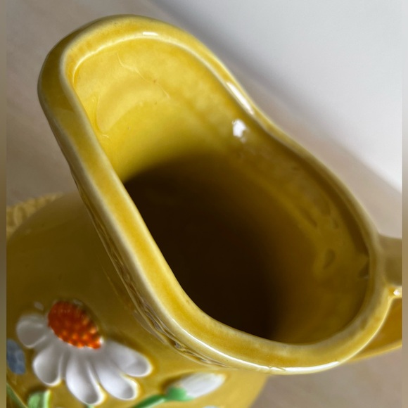 ***SOLD***Japanese Majolica Yellow Pitcher and Saucer - Picture 11 of 12